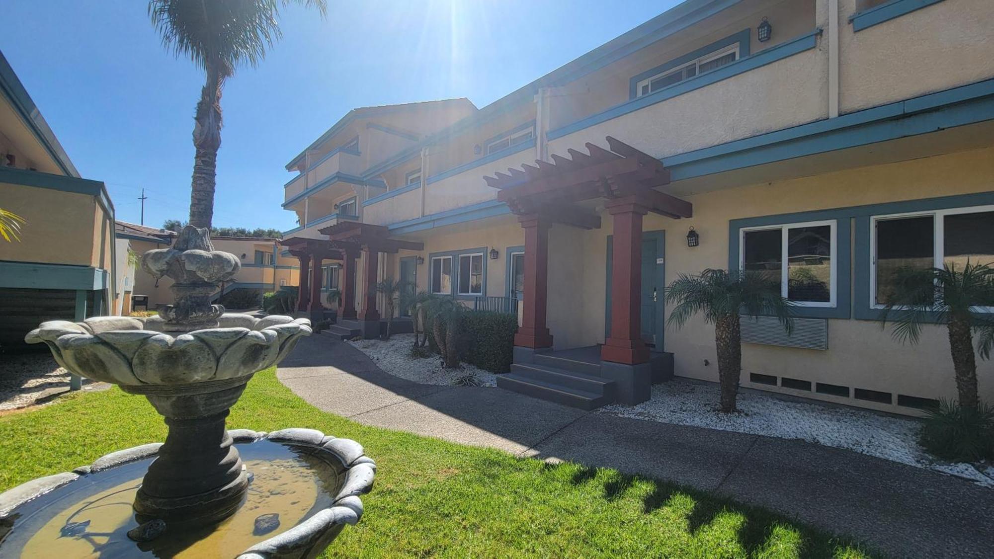 Marinwood Inn & Suites Novato Exterior foto